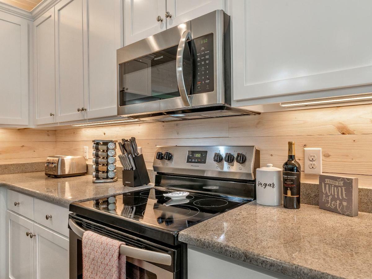 Coral Dreams-Luxe Cottage Steps From The Beach & Pool! Gulf Shores Kültér fotó